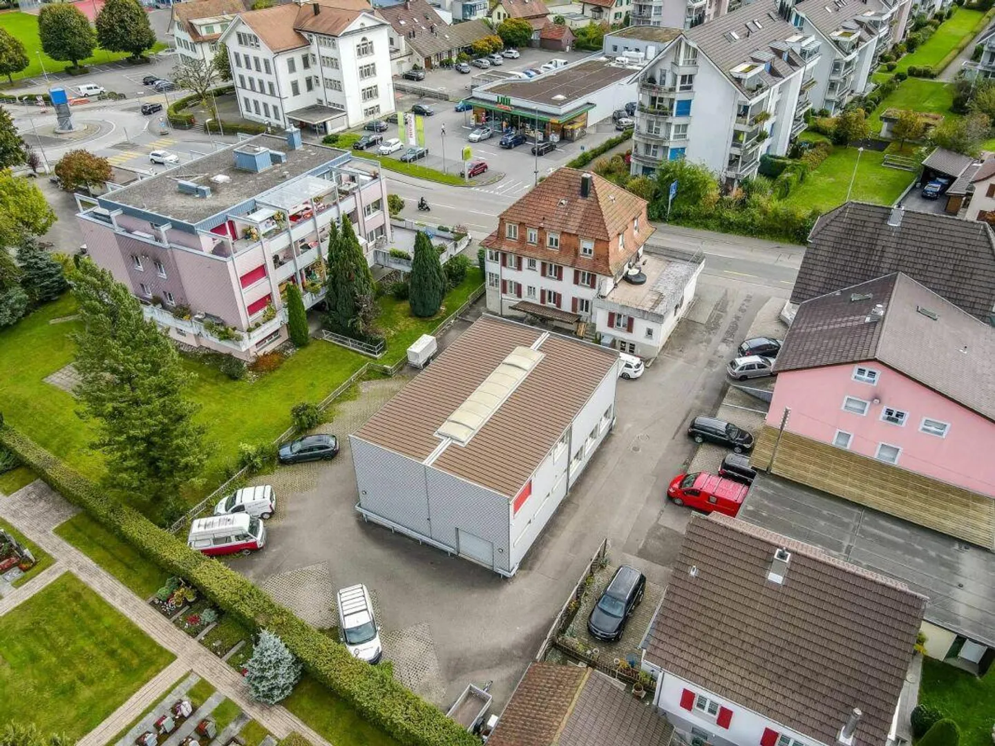 Gewerberaum (Büro / Werkstatt) mit 10 Aussenparkplätzen - Foto 21 von 21