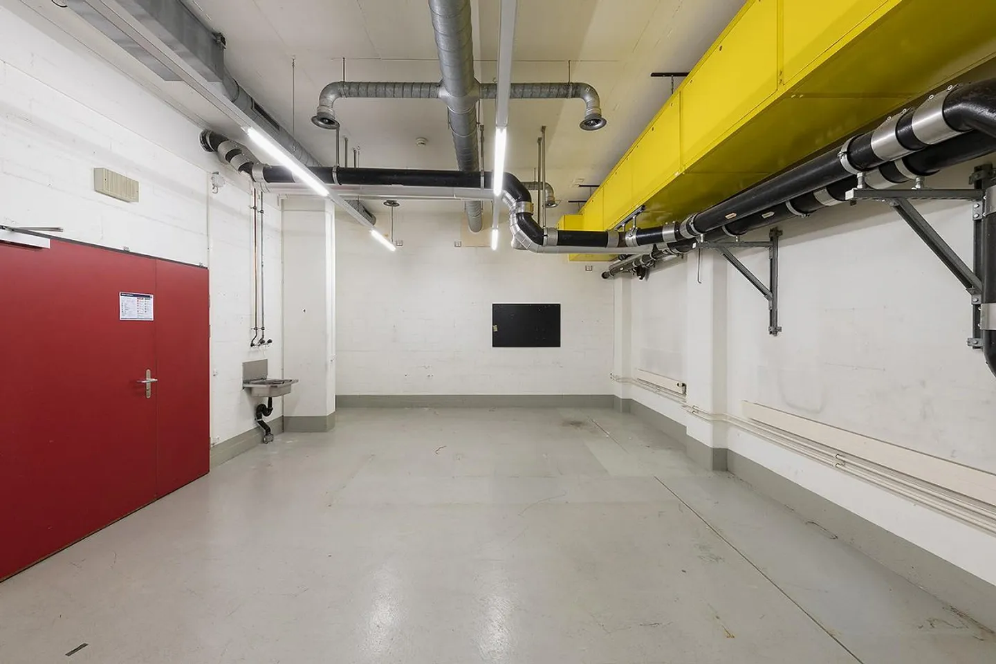 Spazi di magazzino versatili ad Aeschenplatz 6 a Basilea! - Foto 2 di 7