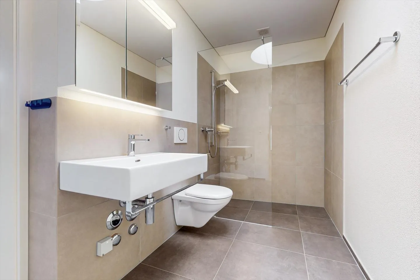 Chambres lumineuses avec une ambiance de vie confortable ! - Photo 9 sur 10