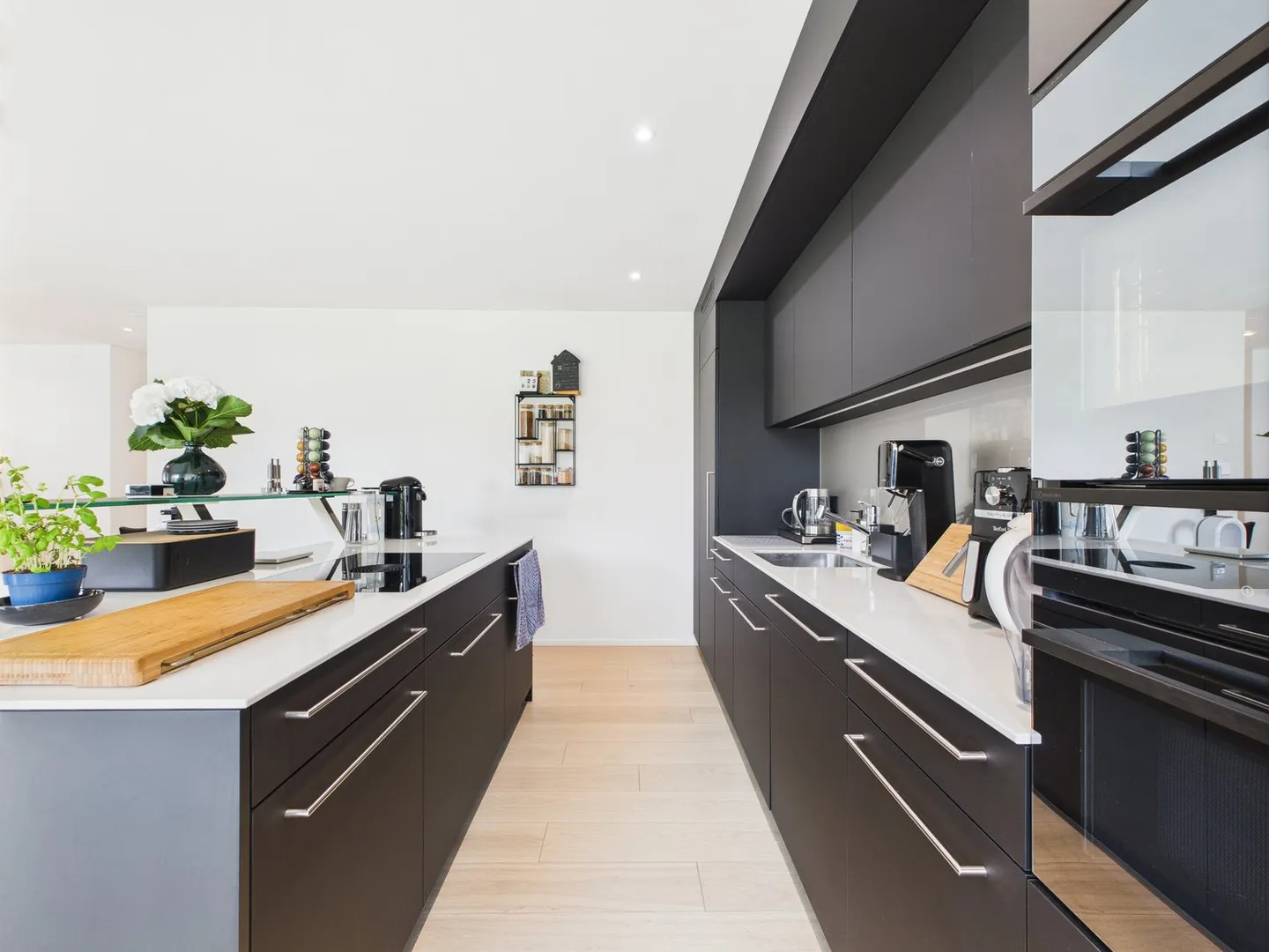 Stilvolle Maisonettewohnung mit Gartenanteil und hochwertiger Ausstattung - Foto 5 von 16