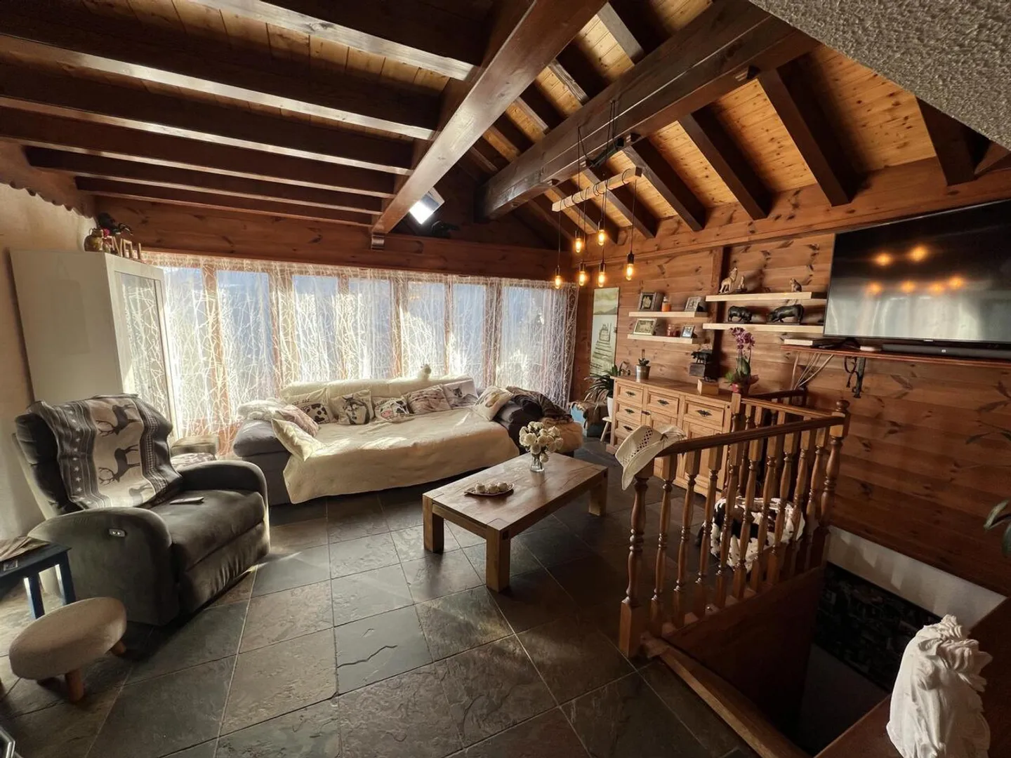 Chalet in Viager occupied without annuity limited to 10 years - Unmatched view - Photo 8 of 19