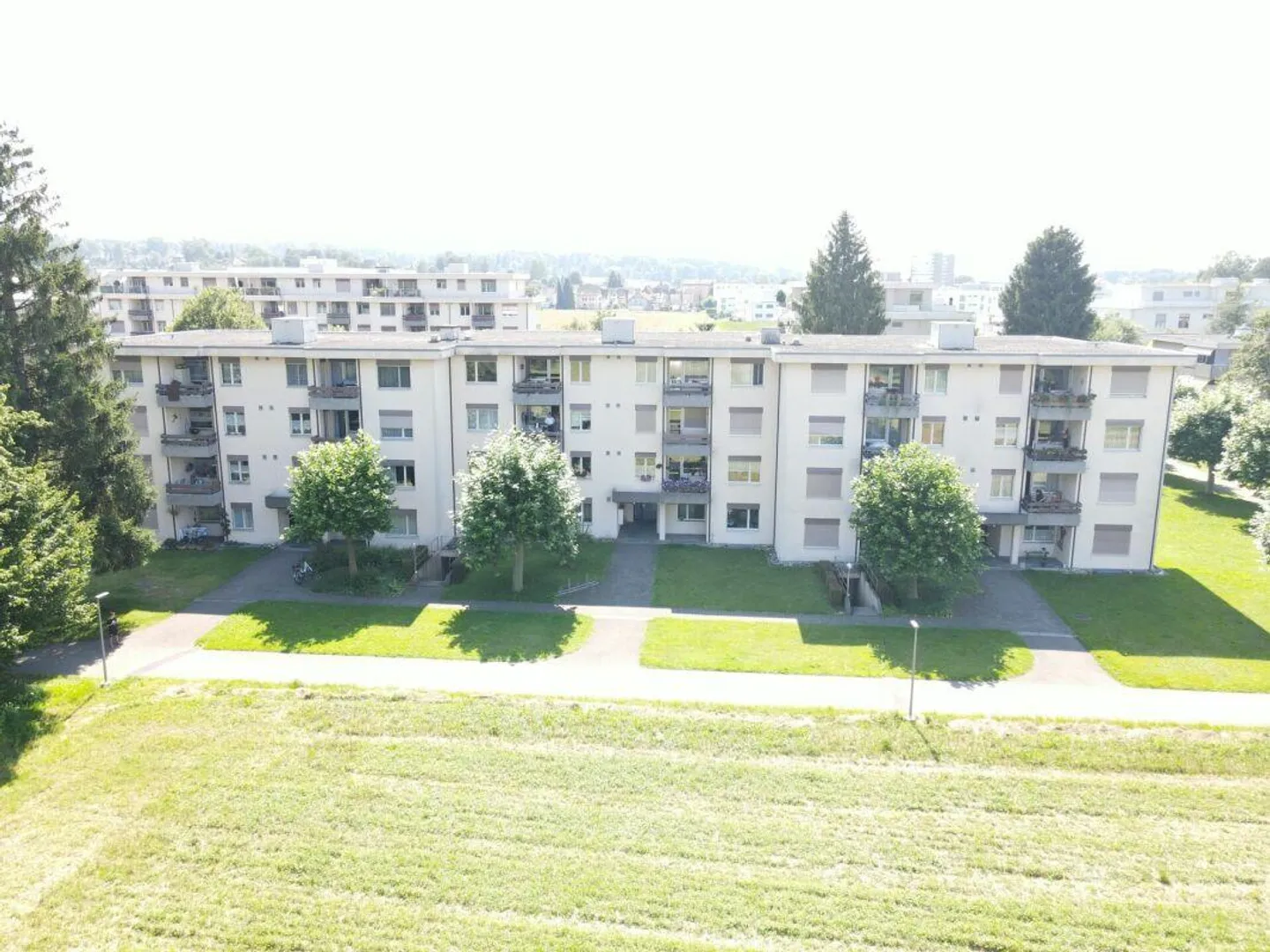 4.5-Zimmer-Wohnung 2. OG - Foto 1 von 9