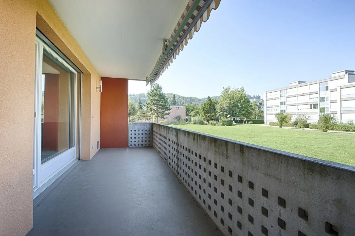 Modern 4.5-Room Apartment - Photo 8 of 8