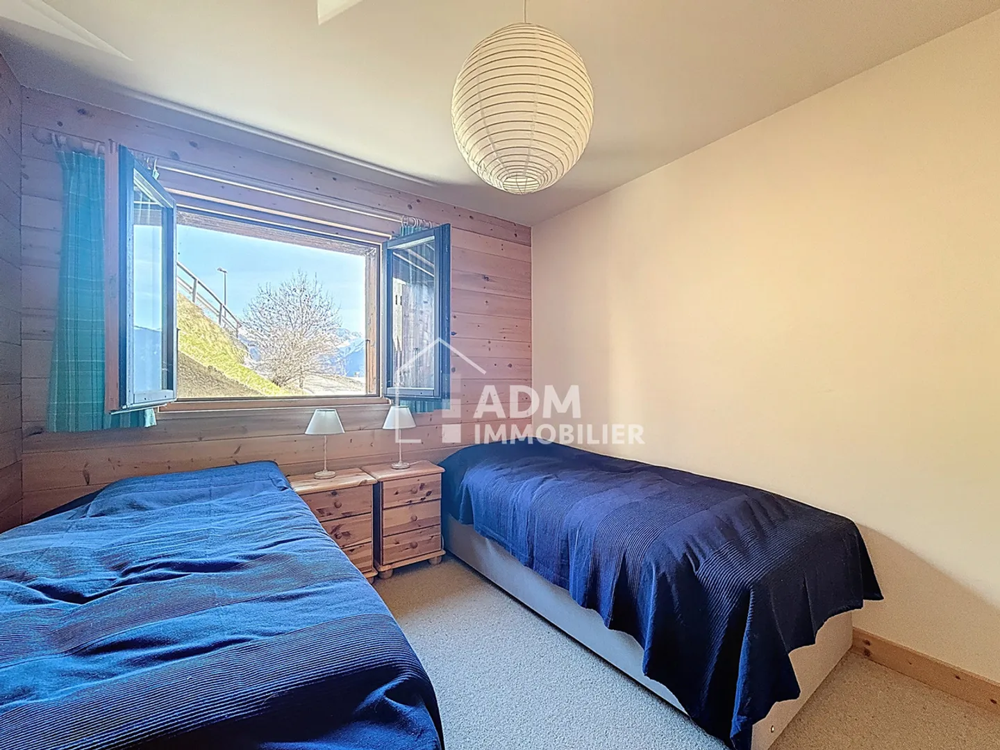 Ovronnaz appartement 3.5 pièces avec cachet en face des bains thermaux - Photo 8 sur 13