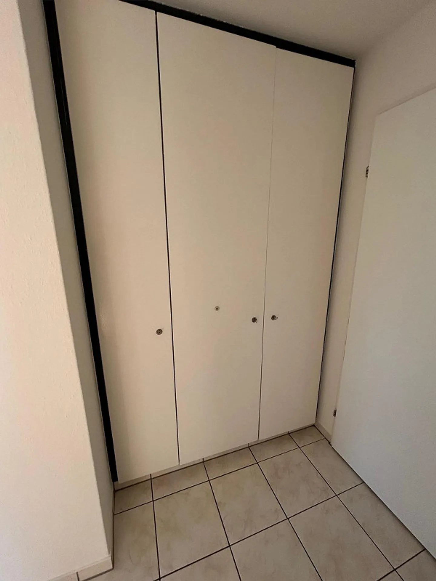 Beautiful, renovated and centrally located 2.5 room apartment - Photo 11 of 14
