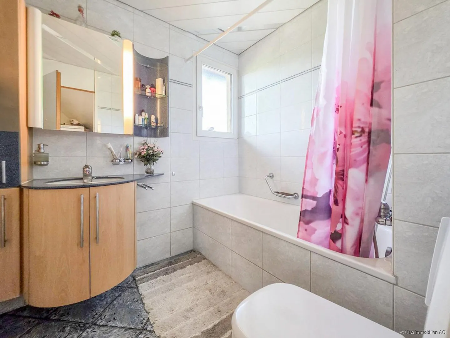 Wohngenuss mit viel Platz und zwei Sonnenterrassen - Foto 9 von 15