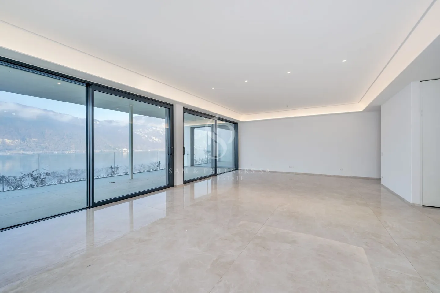 Appartamento di Lusso con Giardino - Foto 5 di 19