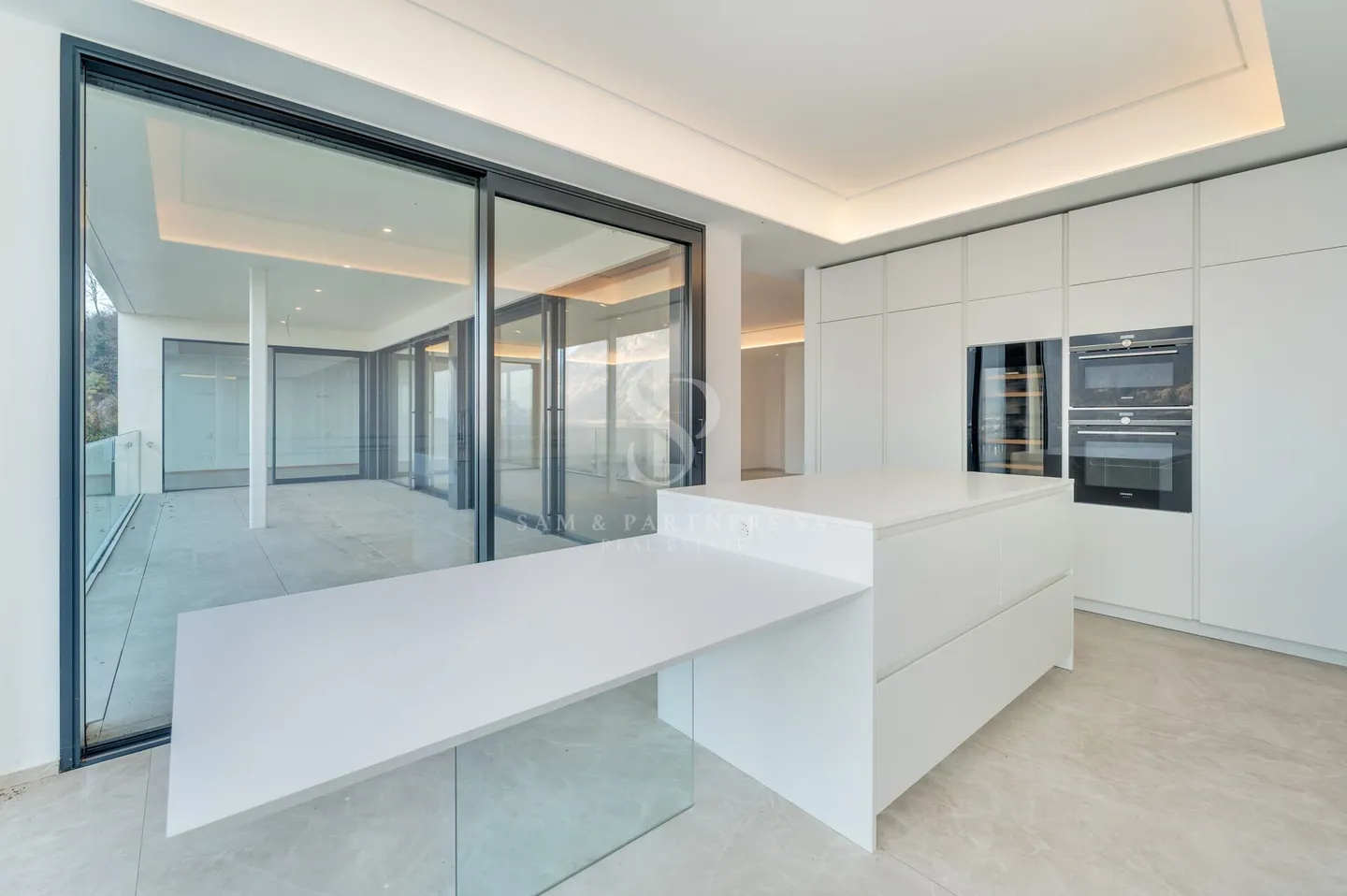 Appartamento di Lusso con Giardino - Foto 9 di 19