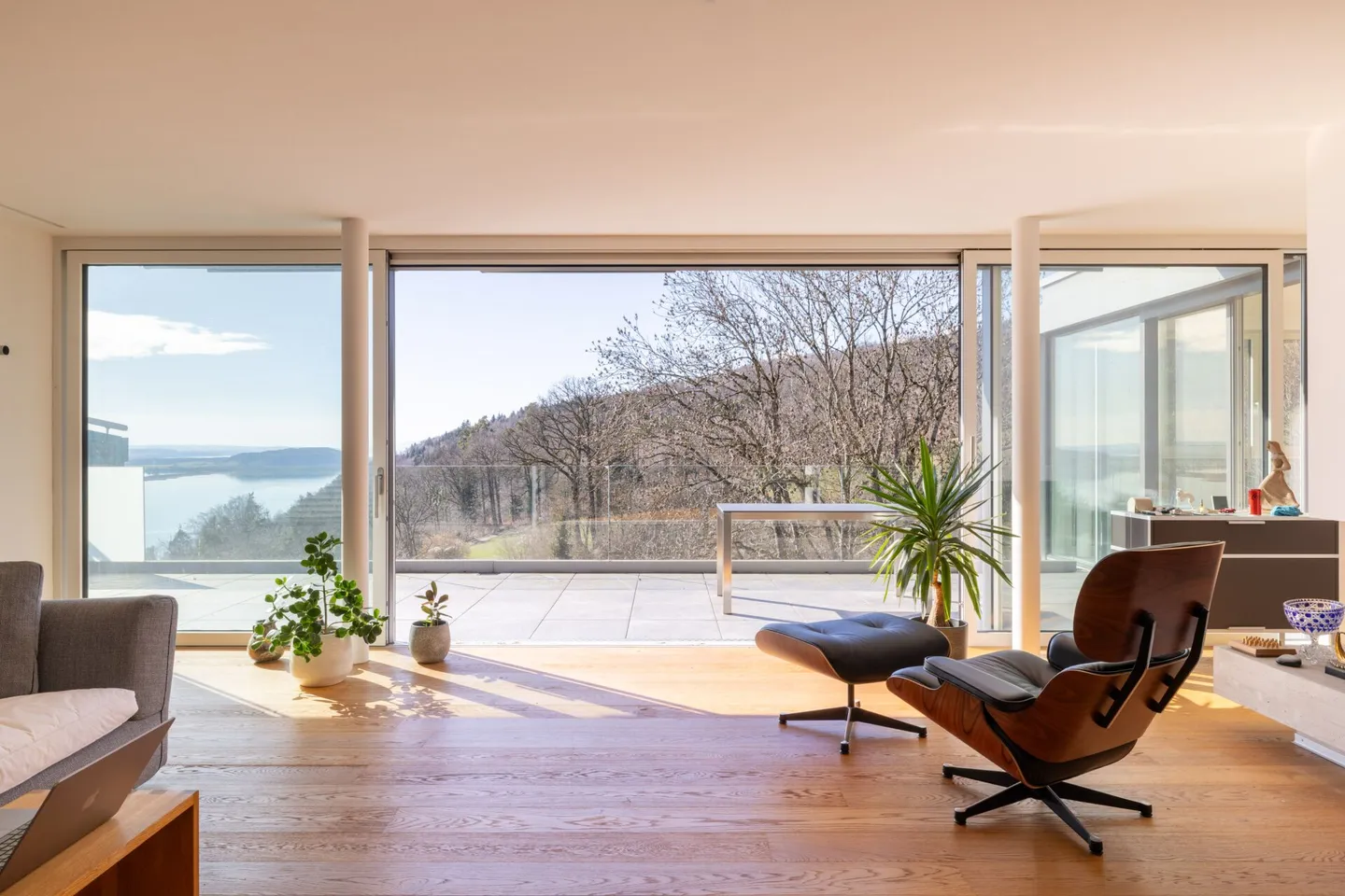 Attico esclusivo con vista lago - Foto 11 di 13