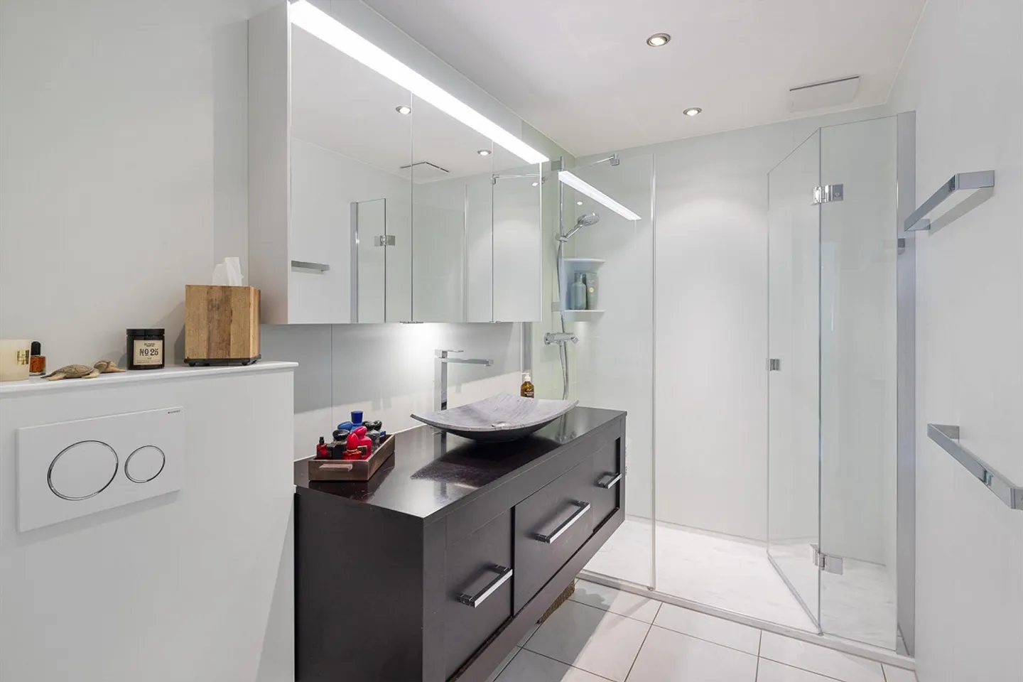 Laufend sanierter Wohntraum mit viel Platz und Weitsicht - Photo 10 of 15