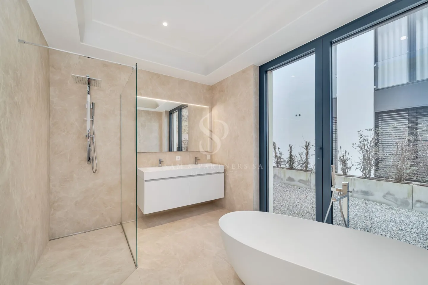 Appartamento di Lusso con Giardino - Foto 12 di 19