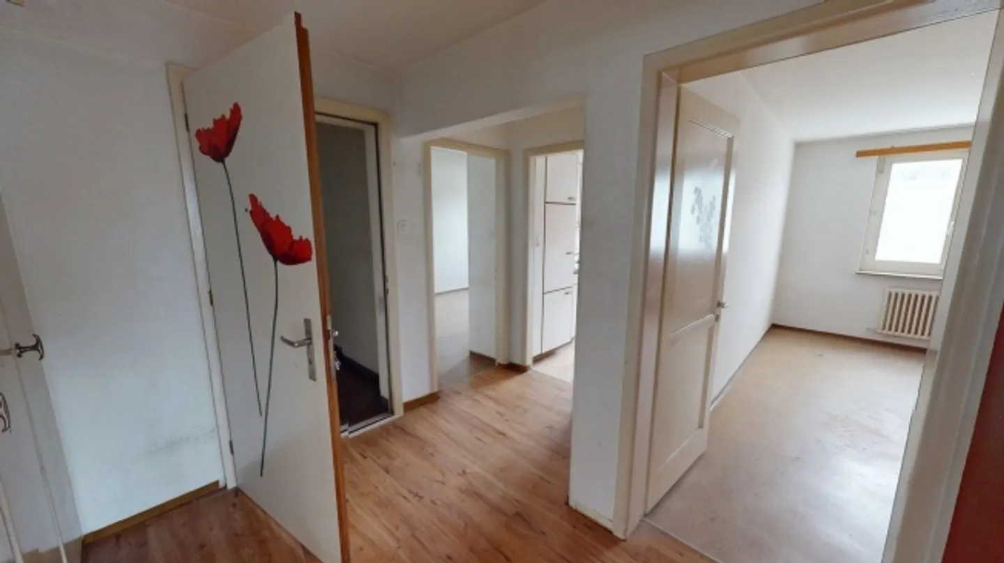 Appartamento centrale a Zurigo, limitato fino al 31.01.2026 - Foto 7 di 13