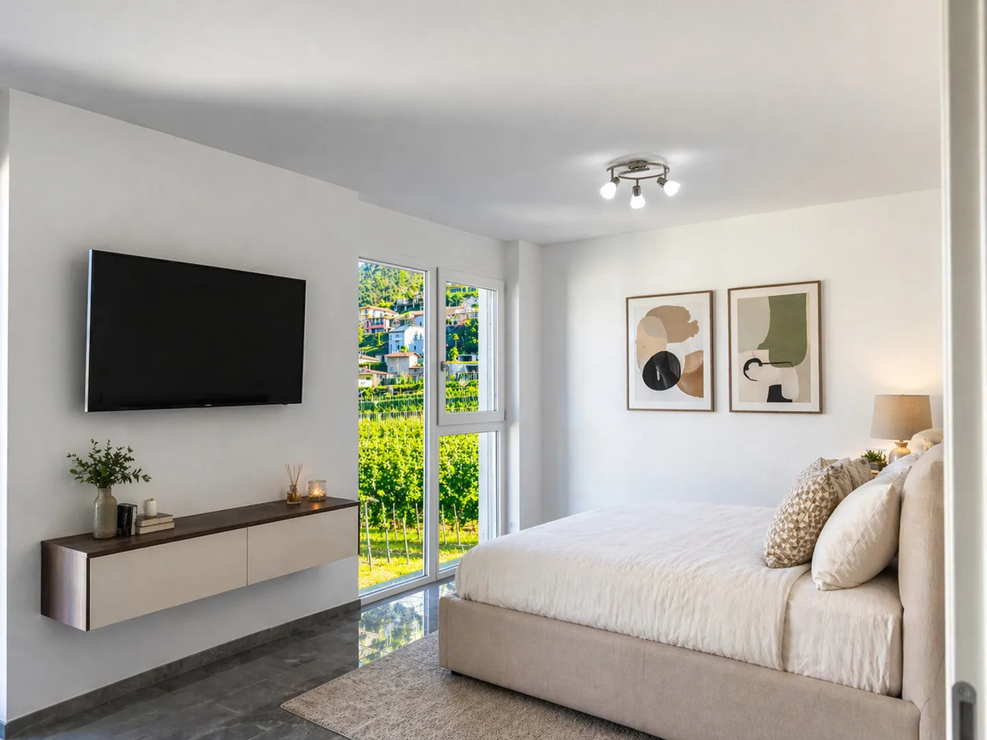 Spacious Penthouse in Mendrisio - Photo 5 of 9