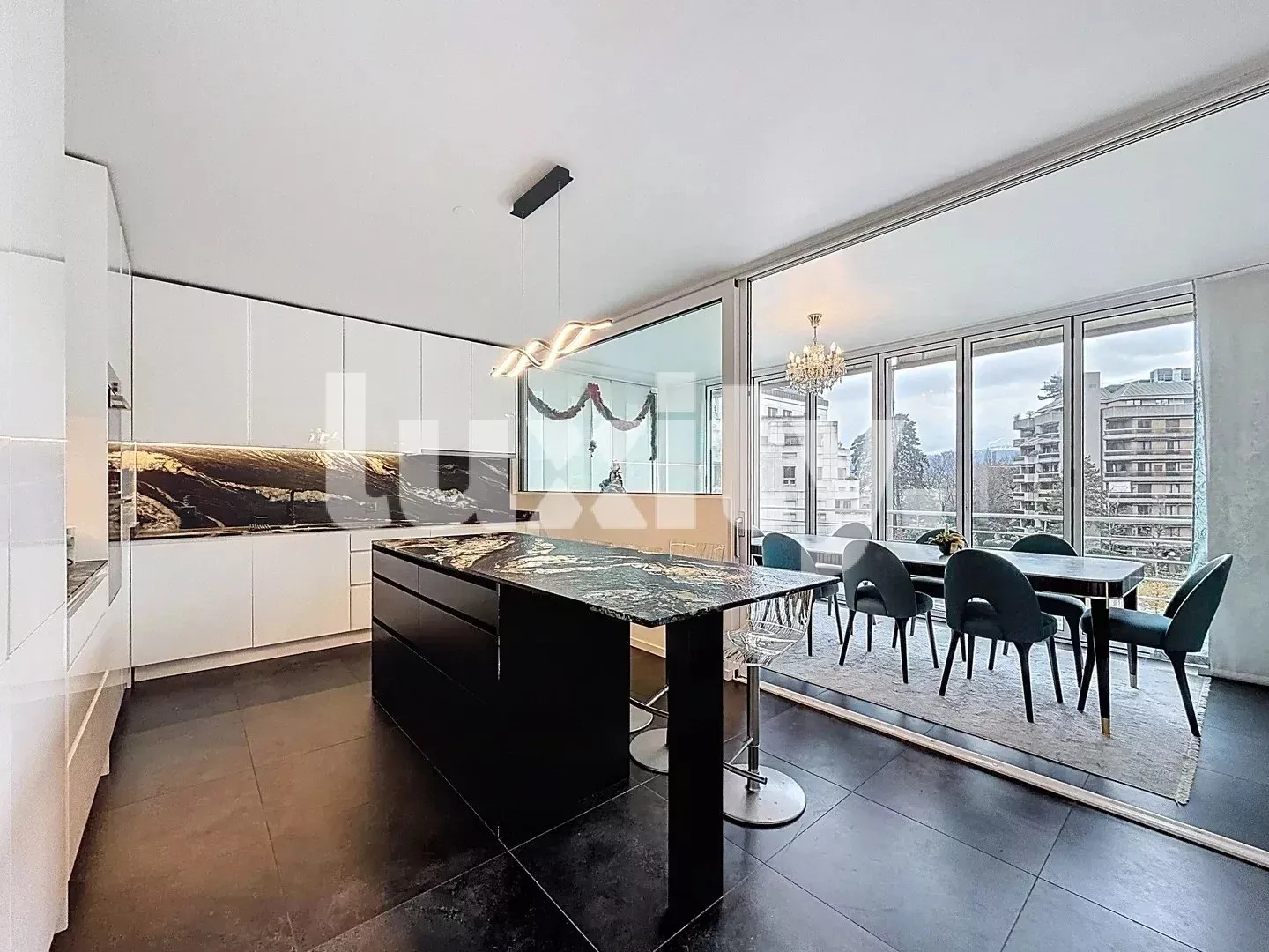 Superb family apartment? Parc La Grange area - Photo 2 of 3