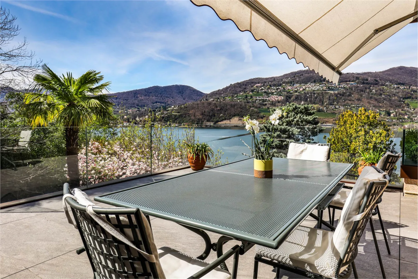 Villa con giardino e vista lago a Montagnola - Foto 11 di 16