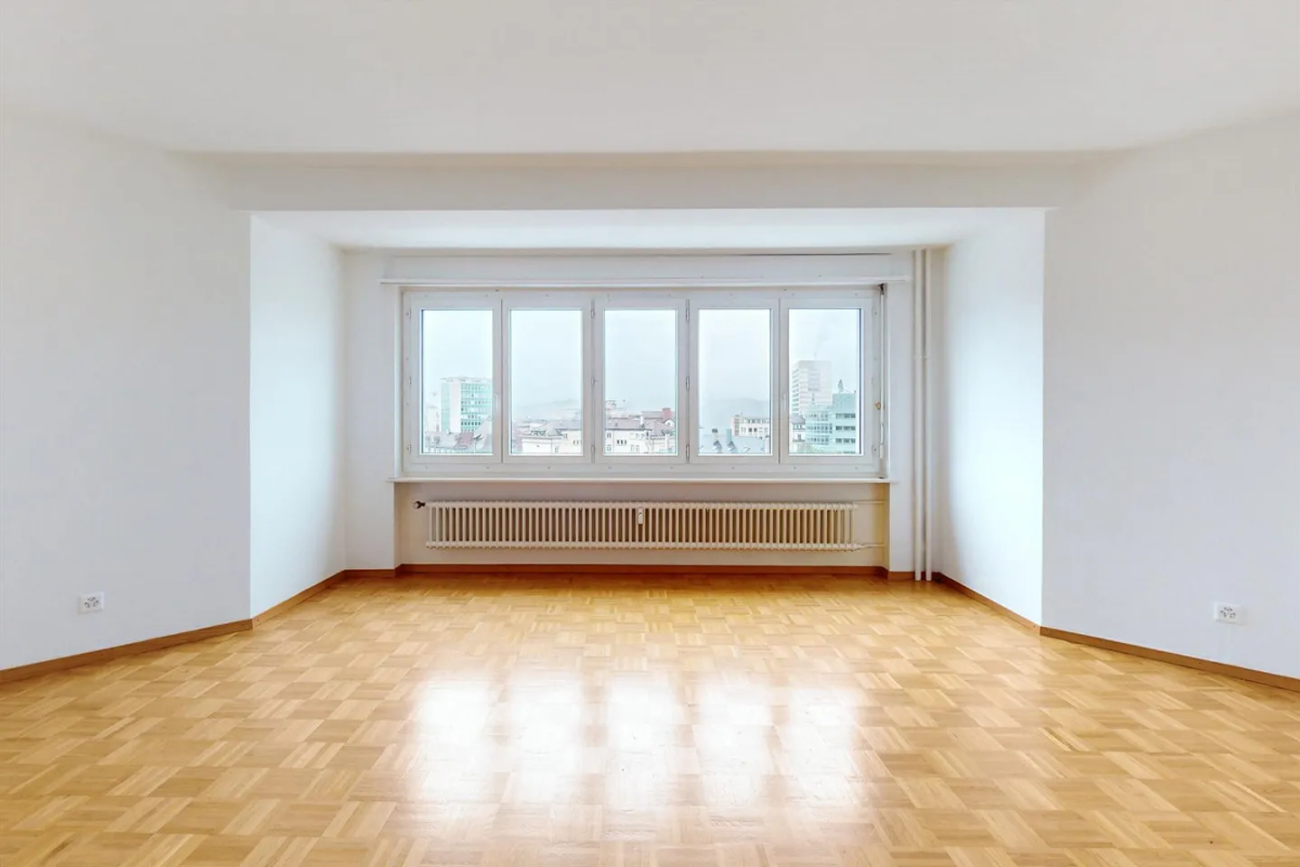 2 minutes from Fribourg train station - Photo 1 of 12