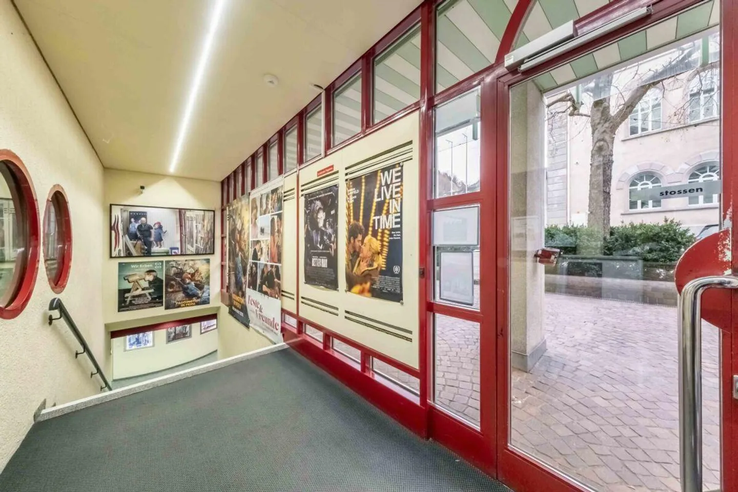 Posizione da film - Il centro cinematografico offre riutilizzo creativo - Foto 8 di 15