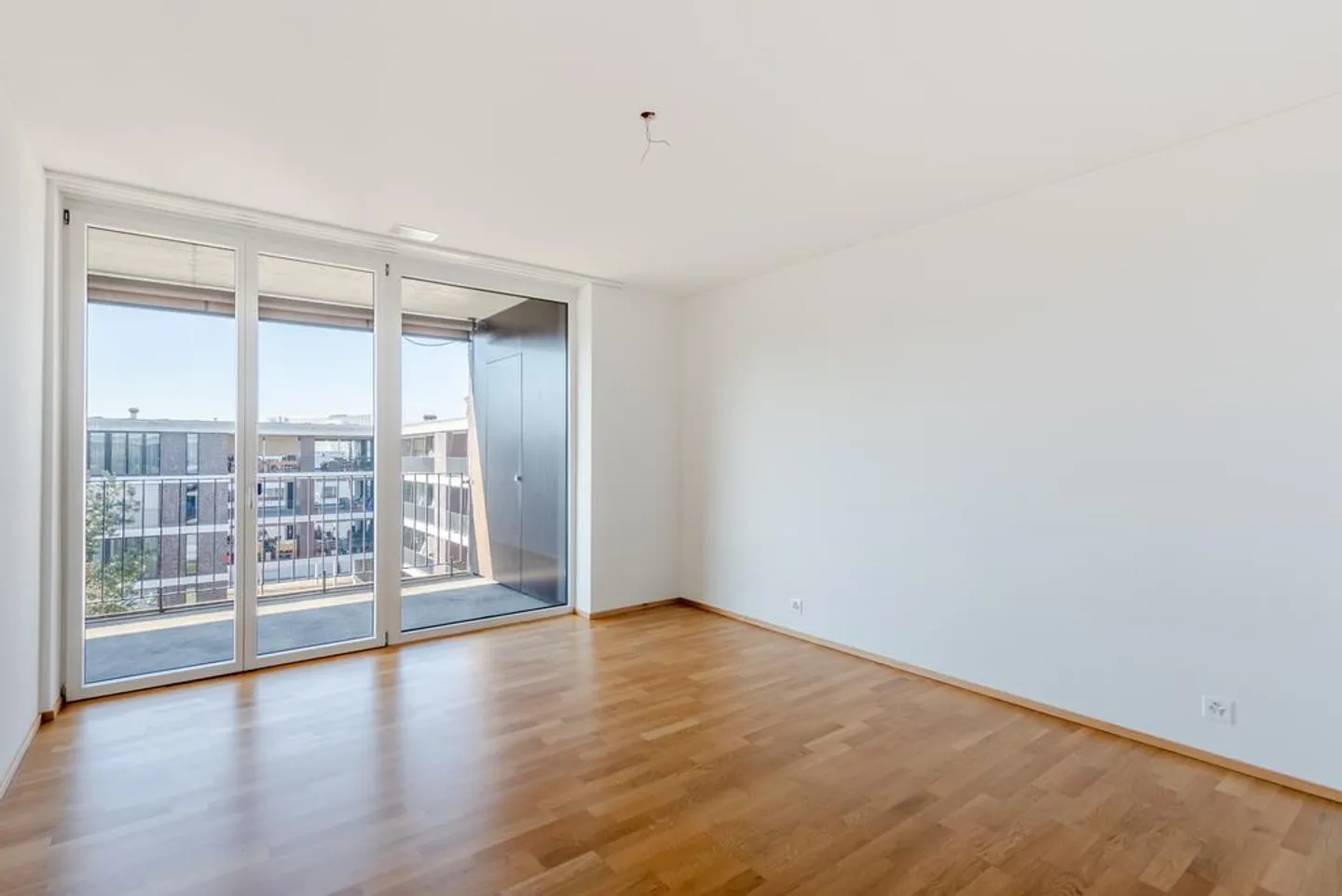 Appartement confortable de 4,5 pièces avec balcon à Bern Brünnen - Photo 7 sur 11