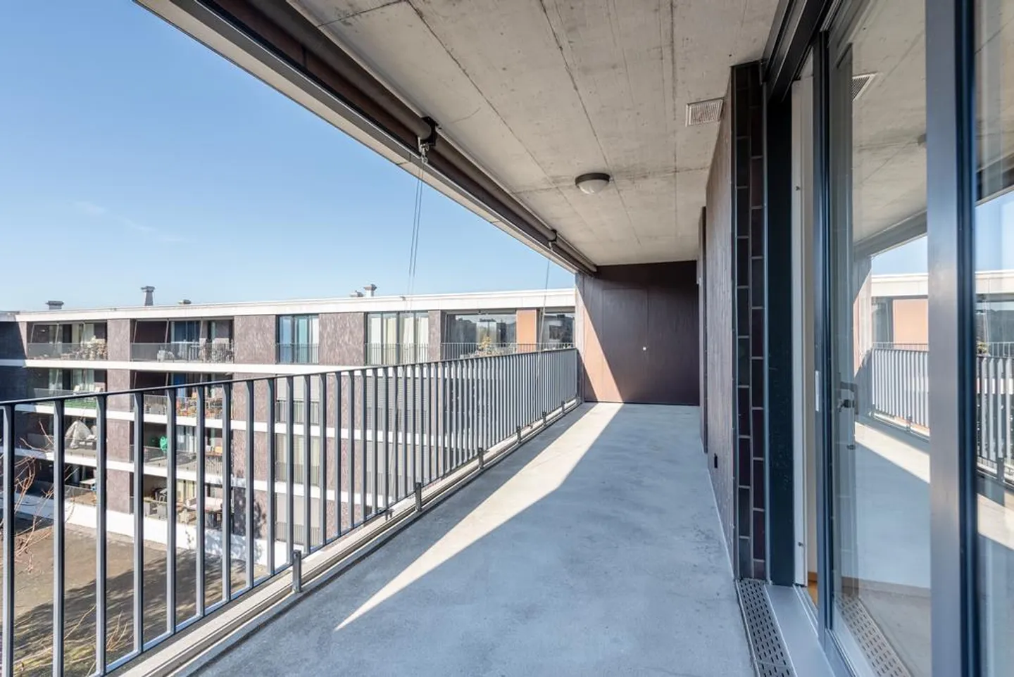 Appartement confortable de 4,5 pièces avec balcon à Bern Brünnen - Photo 11 sur 11
