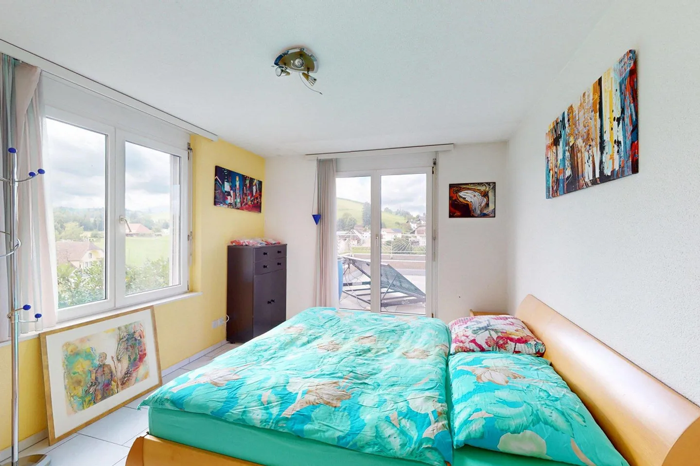 Spacious apartment with large terrace - Photo 8 of 11
