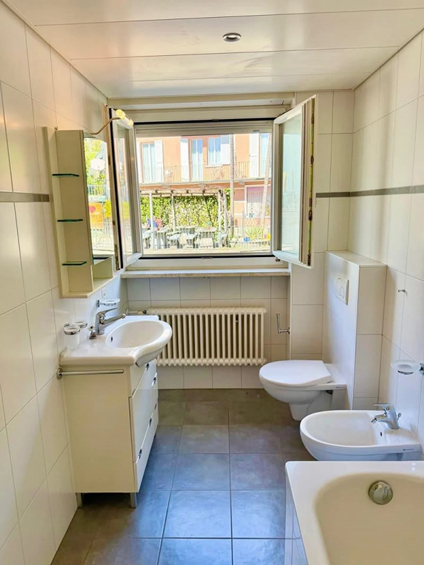 3.5 with panoramic view - Photo 9 of 18