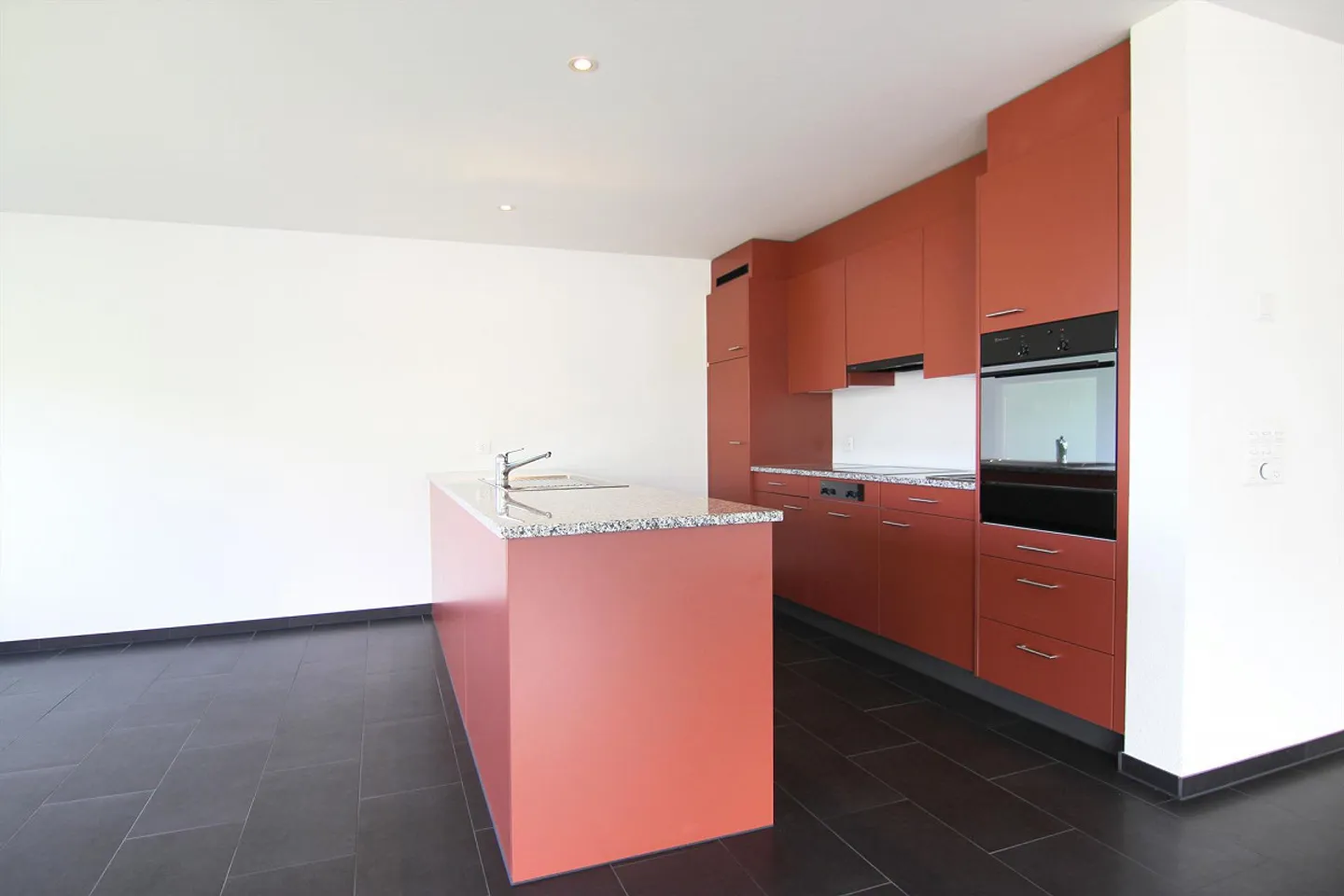 modernes Wohnobjekt an zentraler Lage - Foto 3 von 8