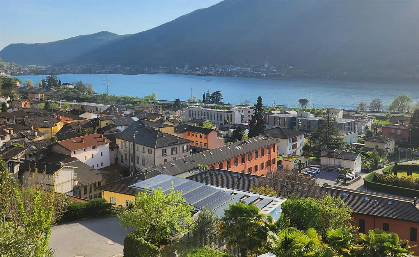 Appartamento Elegante con Vista Lago - Foto 5 di 23