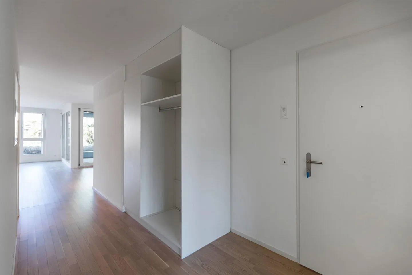 Elegant Apartment in Locarno - Photo 4 of 8