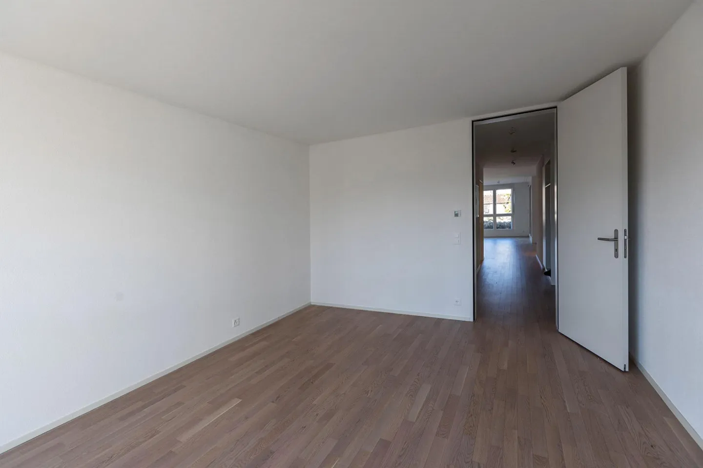 Elegant Apartment in Locarno - Photo 5 of 8