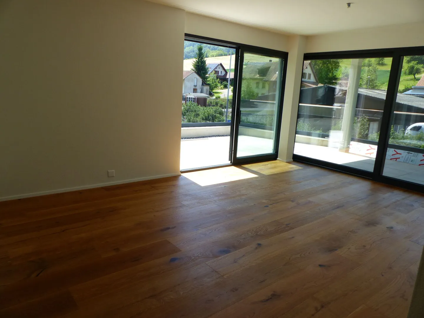 ATTRAKTIVE 5.5 Zimmer DEFH ZUM MIETEN / NEUBAU - Photo 7 of 17