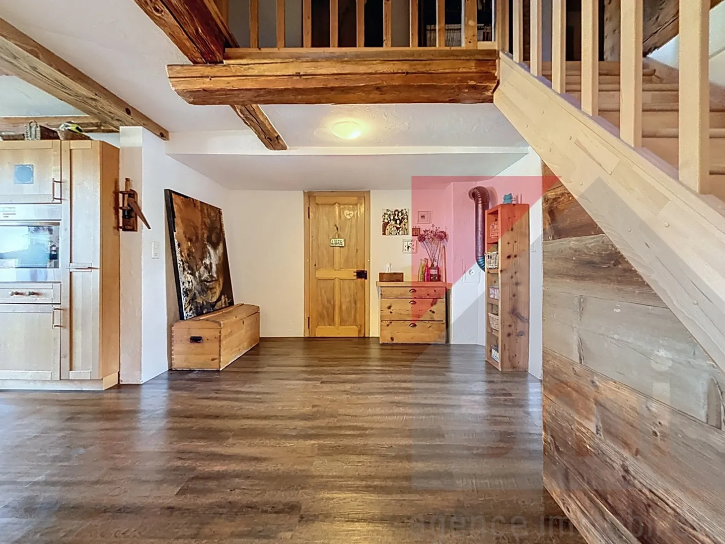 Charmanter Apartment mit 8,5 Zimmern in einem renovierten Bauernhof in Vuadens - Foto 5 von 21