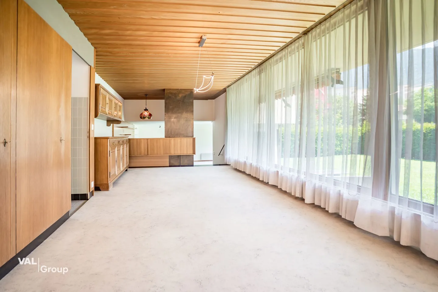 Occasion rare : beaucoup d'espace, grand jardin, emplacement central avec option commerciale - Photo 8 sur 34