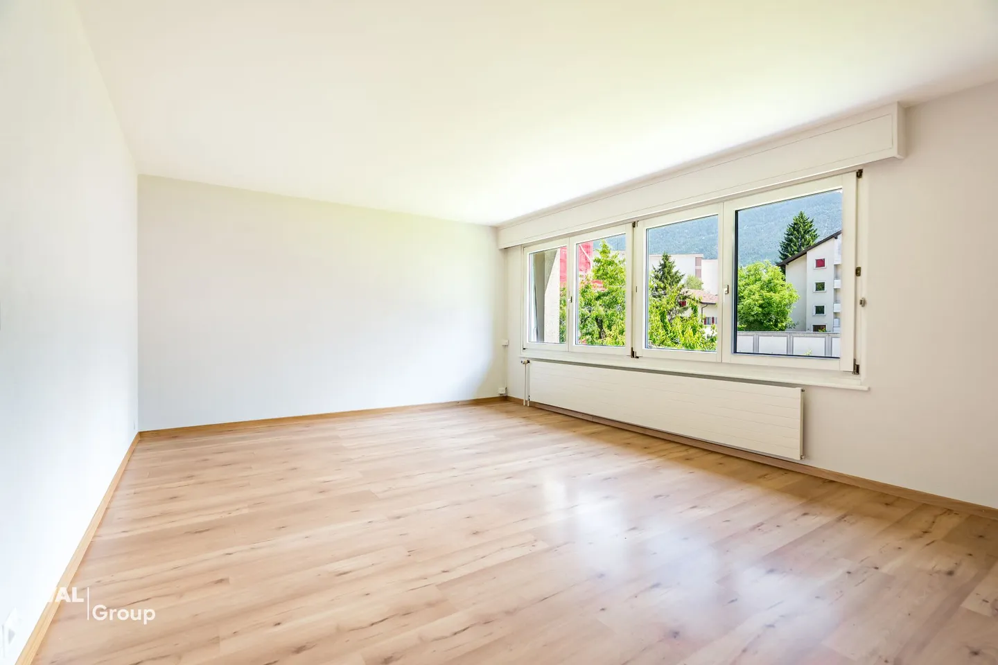 Occasion rare : beaucoup d'espace, grand jardin, emplacement central avec option commerciale - Photo 16 sur 34