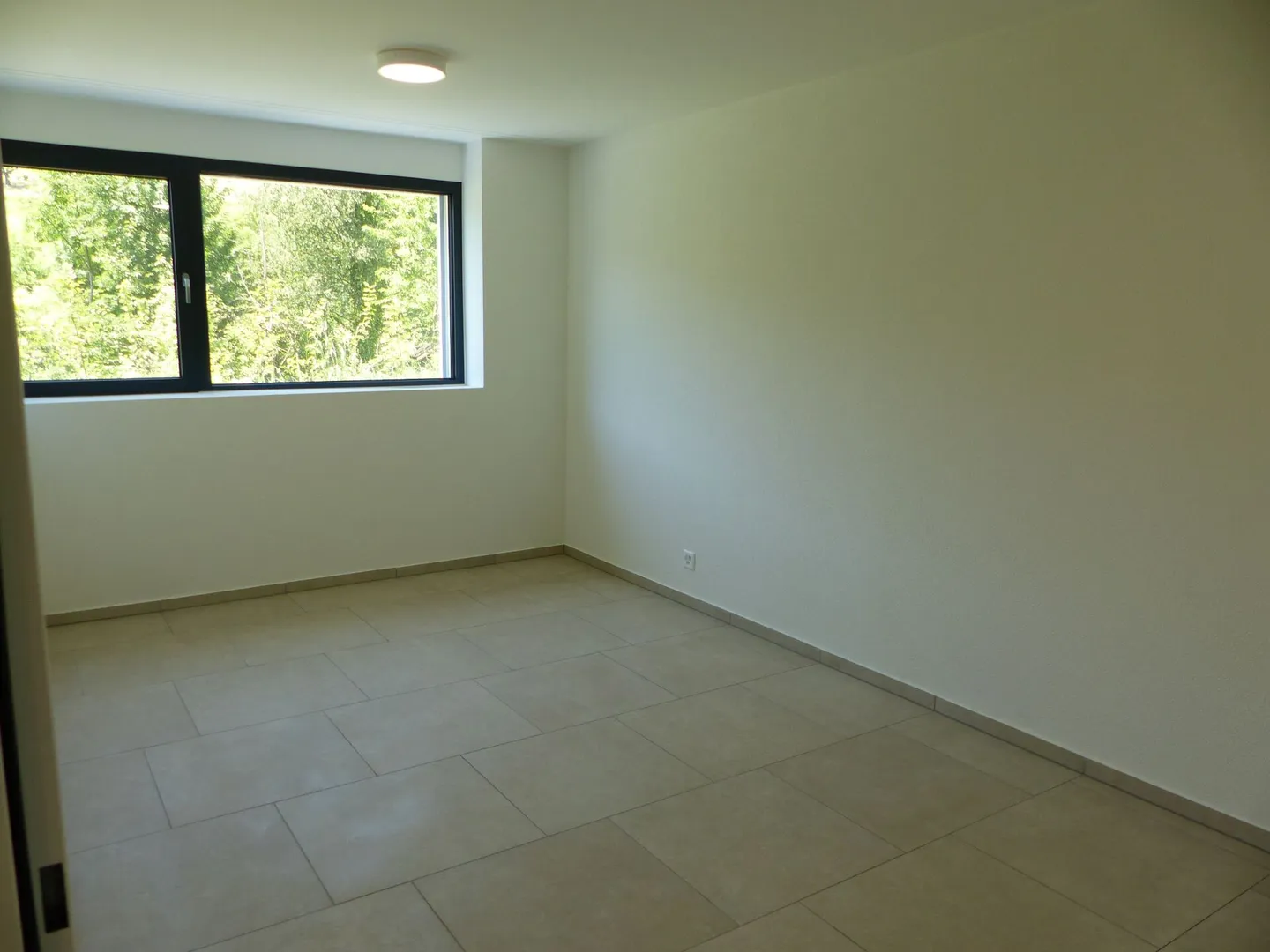 ATTRAKTIVE 5.5 Zimmer DEFH ZUM MIETEN / NEUBAU - Photo 11 of 17