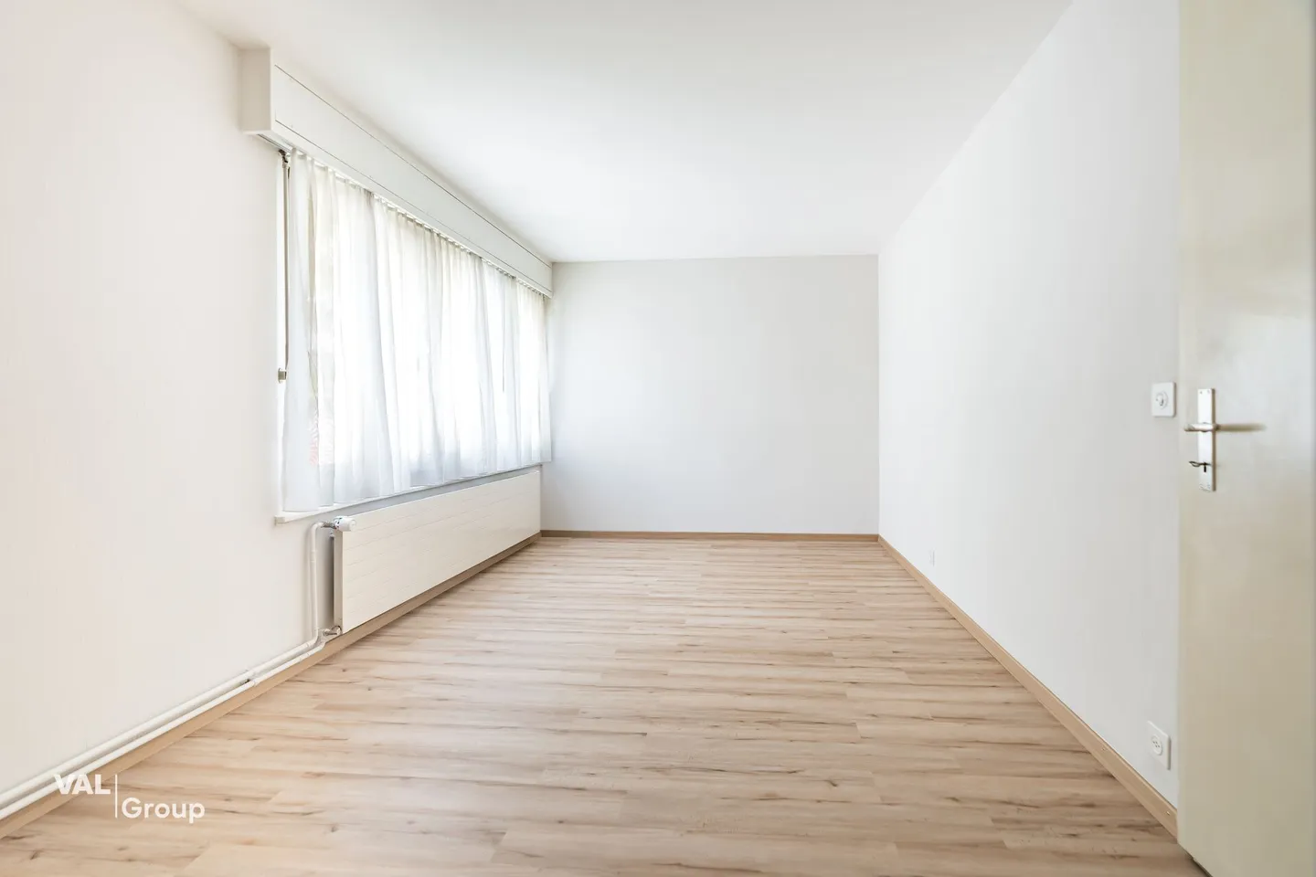 Occasion rare : beaucoup d'espace, grand jardin, emplacement central avec option commerciale - Photo 17 sur 34