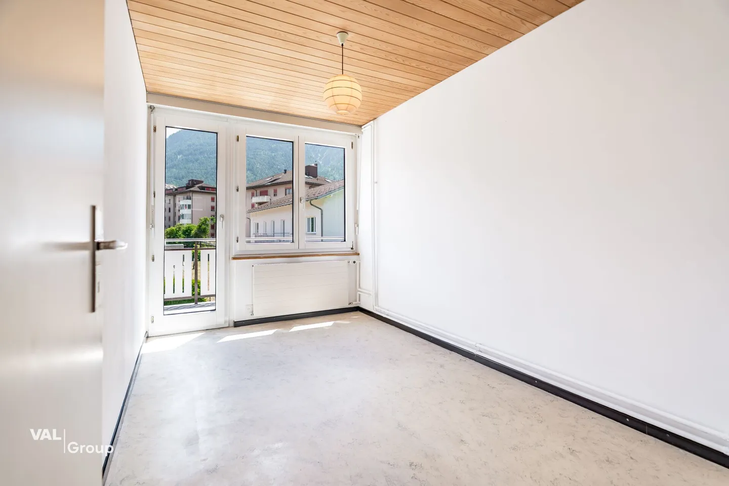 Occasion rare : beaucoup d'espace, grand jardin, emplacement central avec option commerciale - Photo 23 sur 34