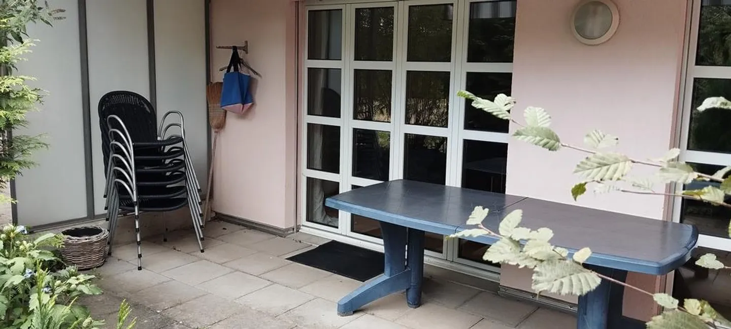La tua nuova casa a Urdorf - centrale, confortevole e soleggiata - Foto 2 di 6