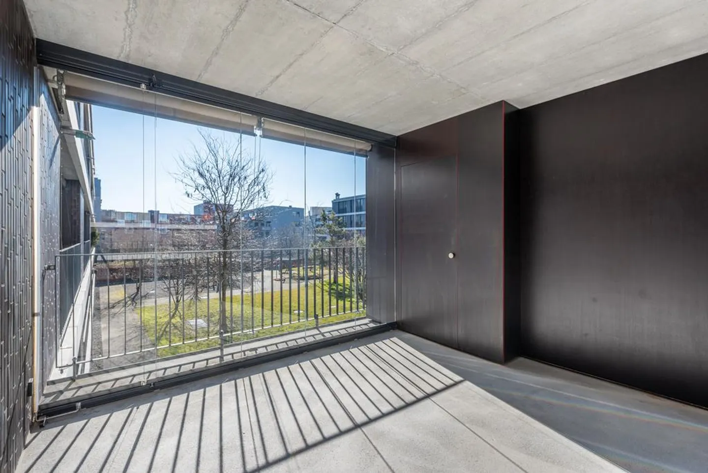 Appartement de 4,5 pièces avec balcon et place de parking - Photo 12 sur 12