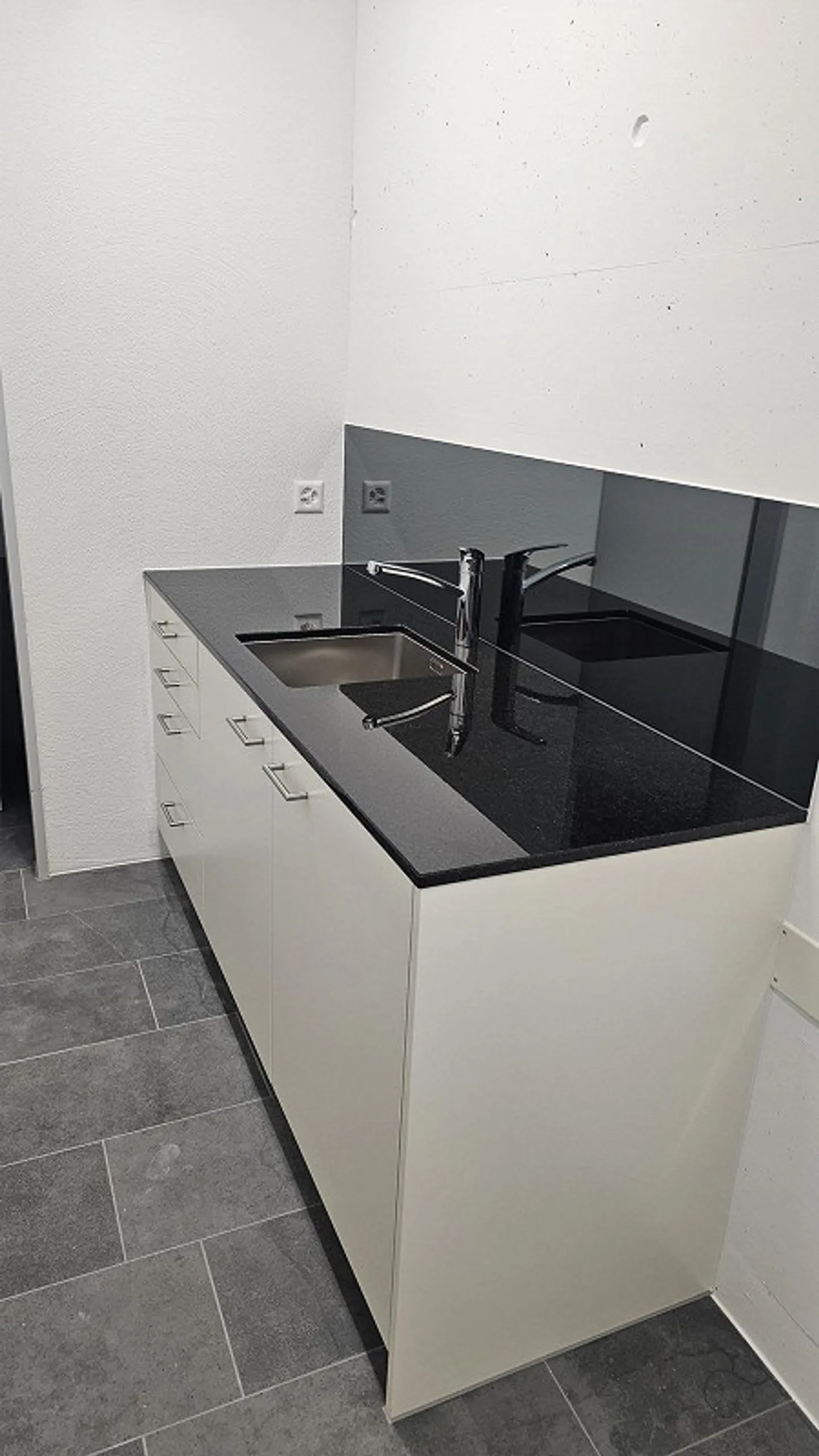 Office, Therapy or Practice Room - Photo 7 of 7