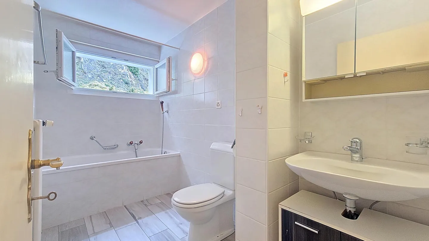 Apartment for rent - Photo 9 of 17