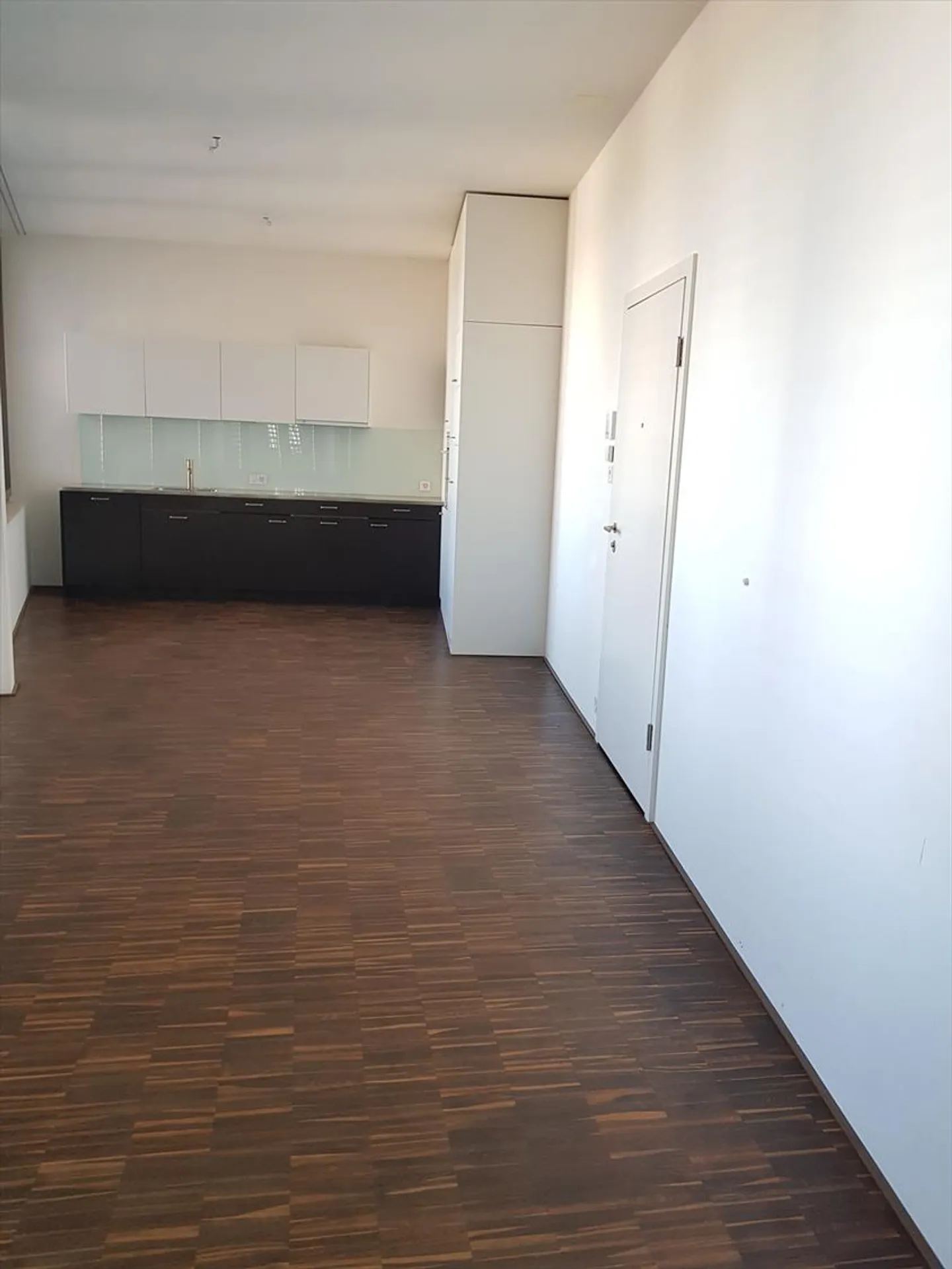 Wohnung mieten - Foto 2 von 11