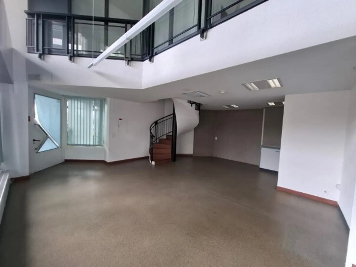 Espace de bureau près de la gare - Photo 4 sur 10