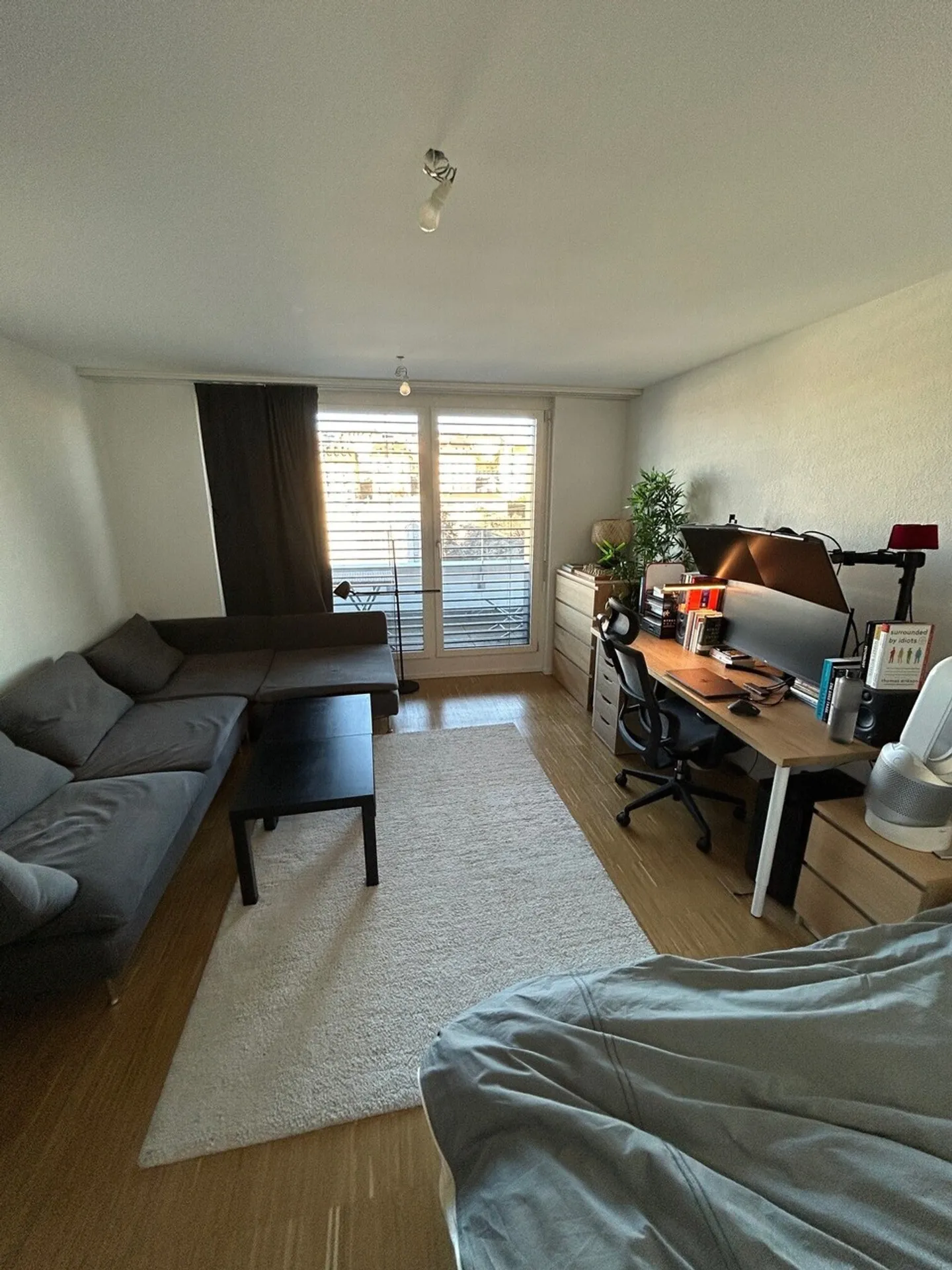 For Rent Studio - Photo 1 of 11