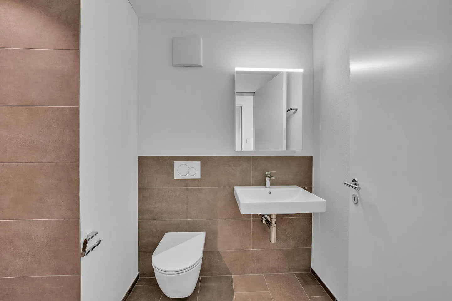 Nuovo edificio con comfort - Foto 22 di 28