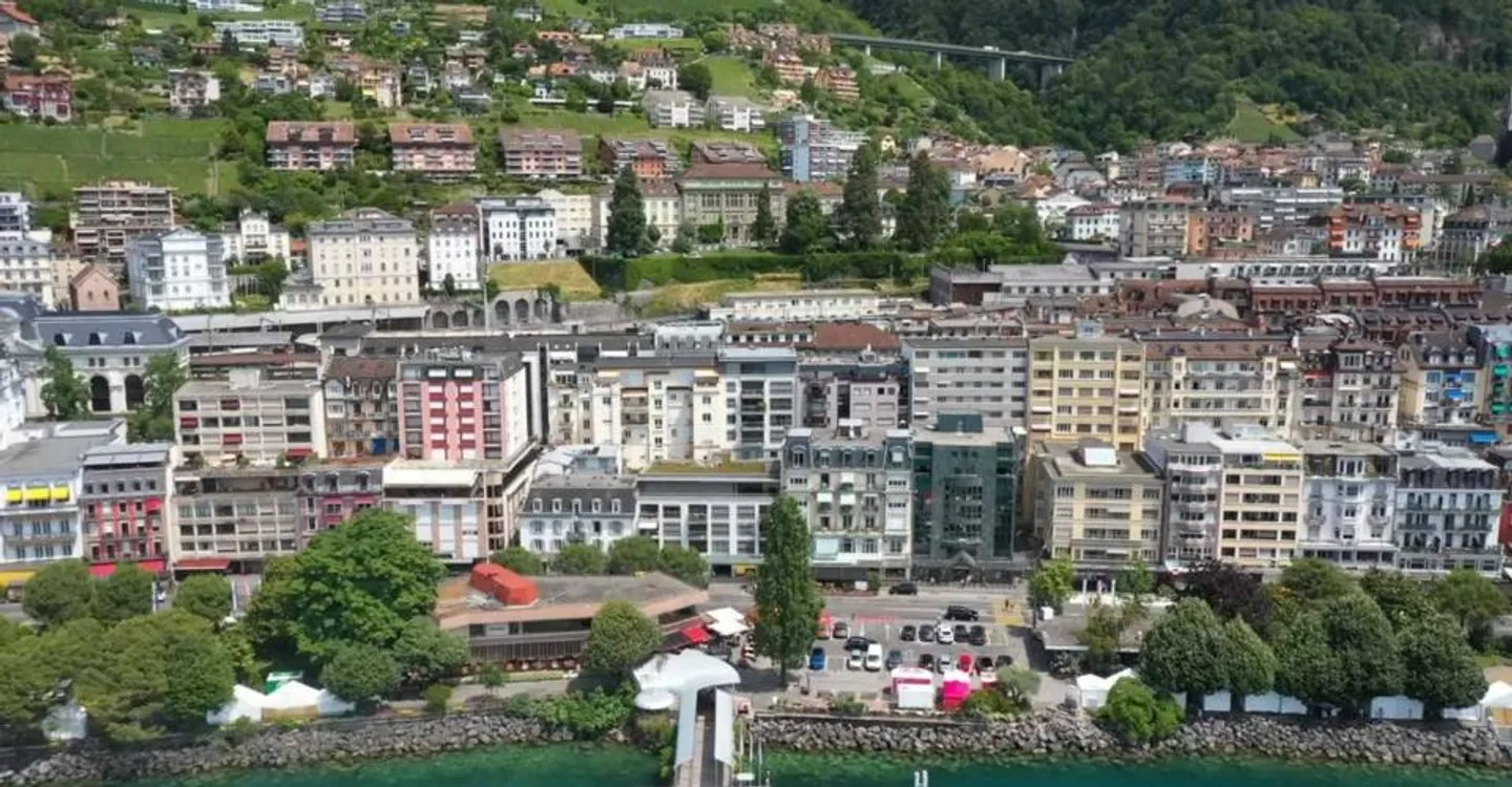 Nel cuore di Montreux, appartamento di 2,5 locali con vista sul lago - Foto 3 di 7