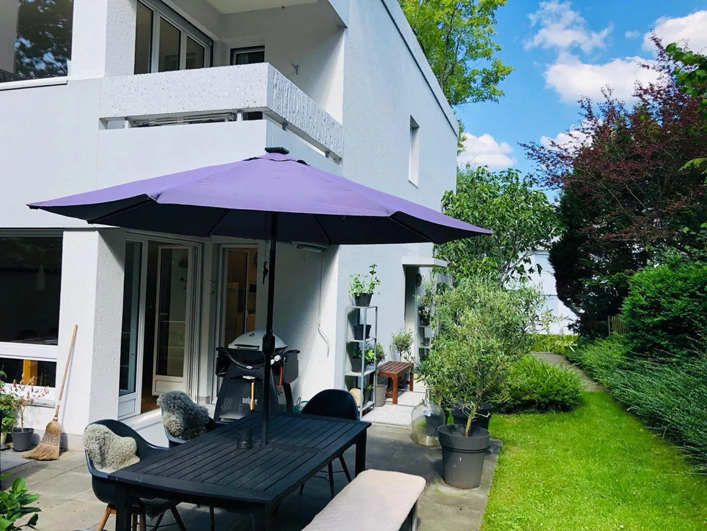 Charmantes Einfamilienhaus in Binningen - Foto 2 von 10