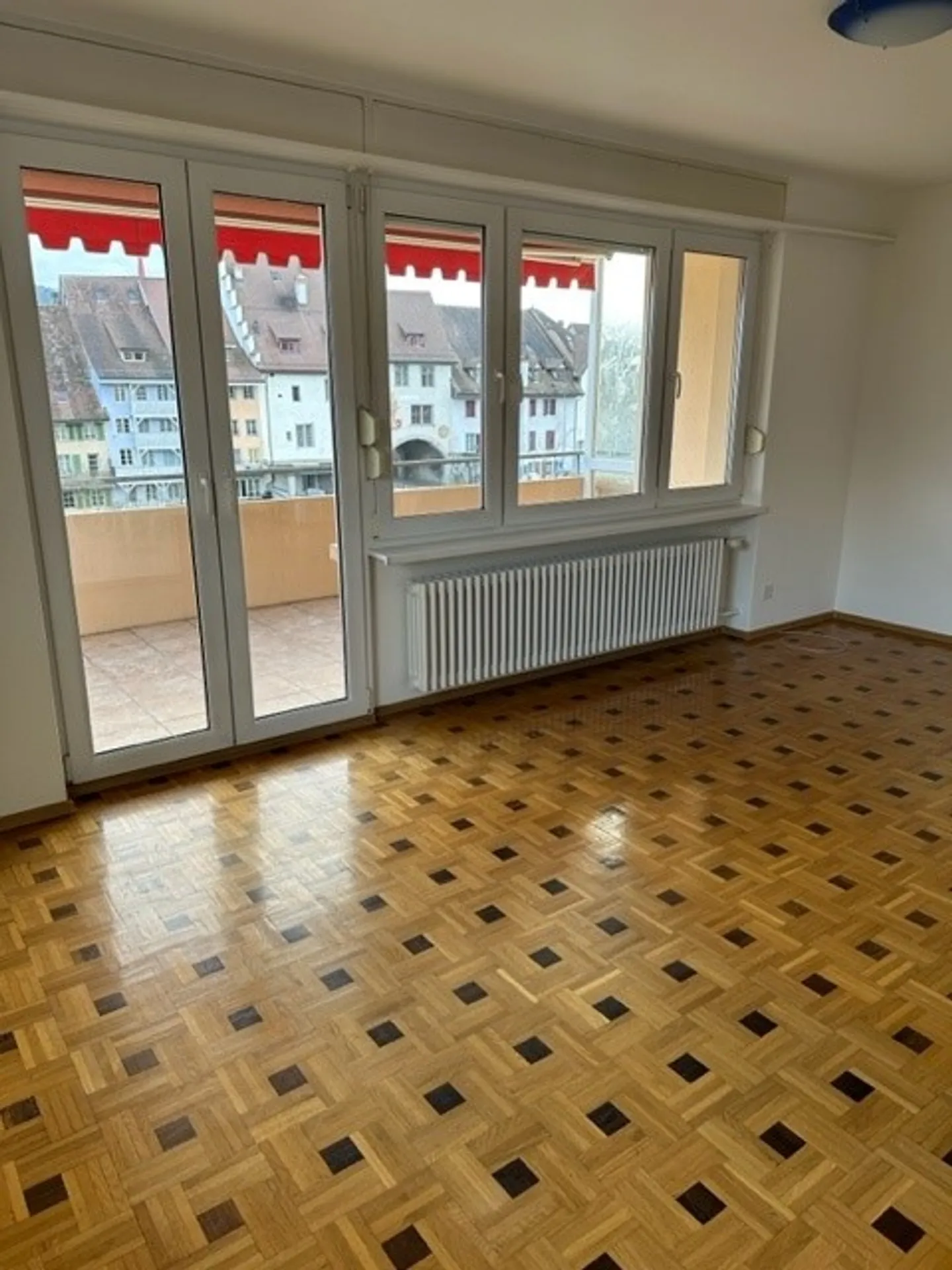 Platz für die ganze Familie! - Foto 2 von 12
