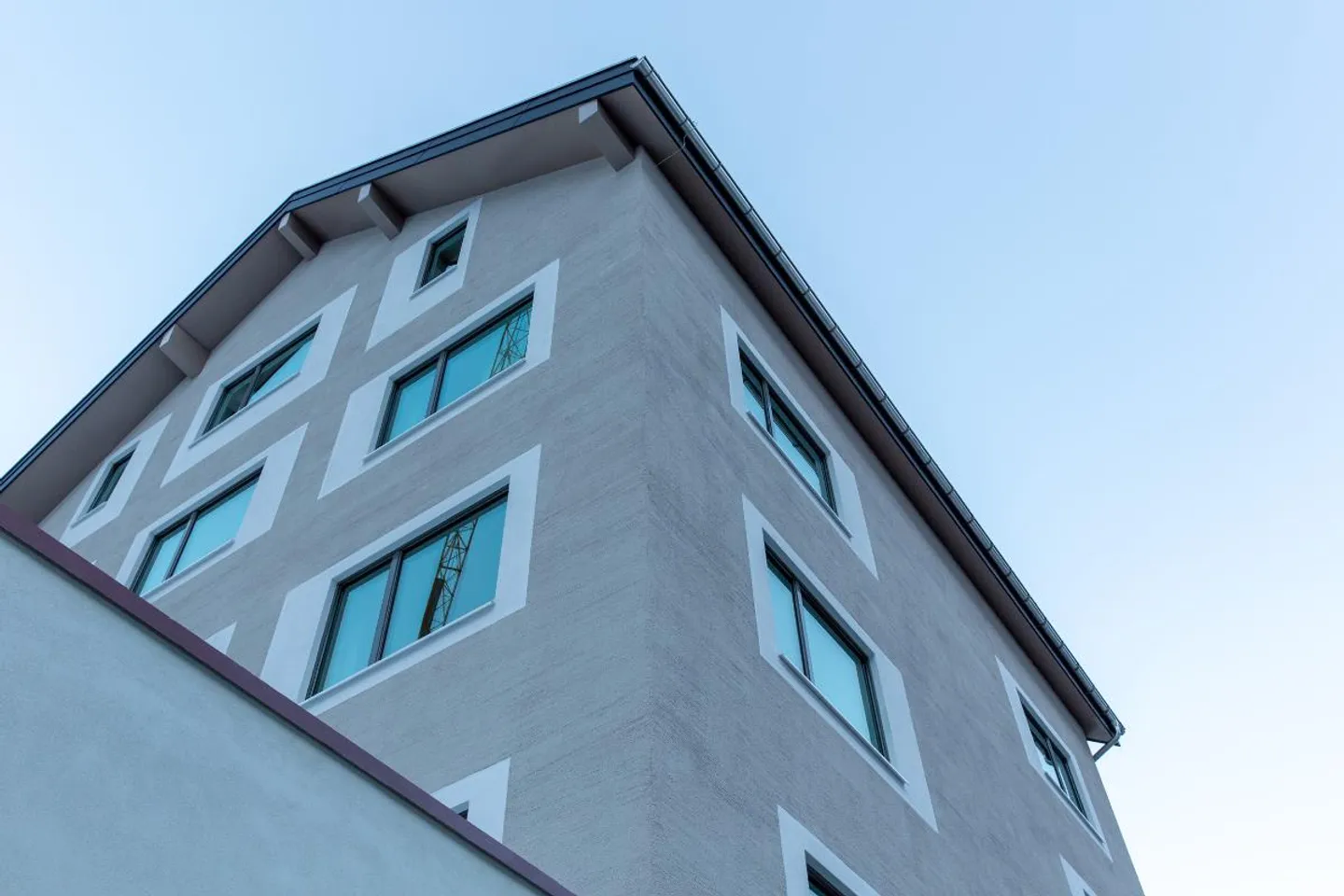 «Moderne, vollmöblierte Wohnung in zentraler und ruhiger Lage in Göschenen» - Photo 1 sur 6