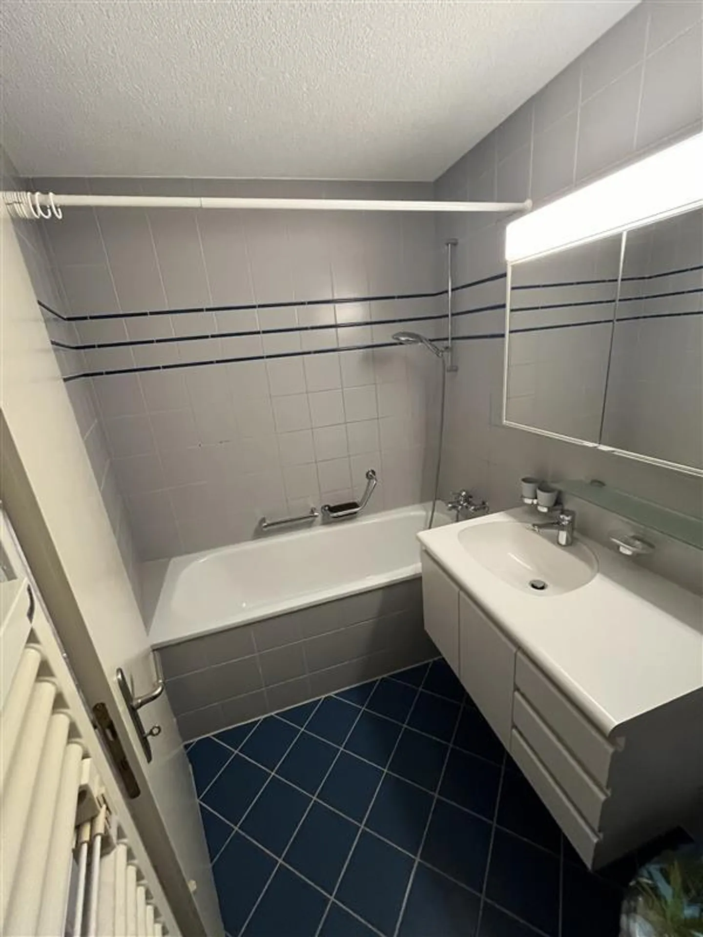 Apartment for rent - Photo 5 of 12