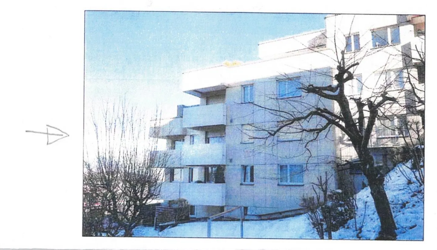 Luminoso appartamento di 3½ locali in posizione tranquilla - Foto 2 di 8